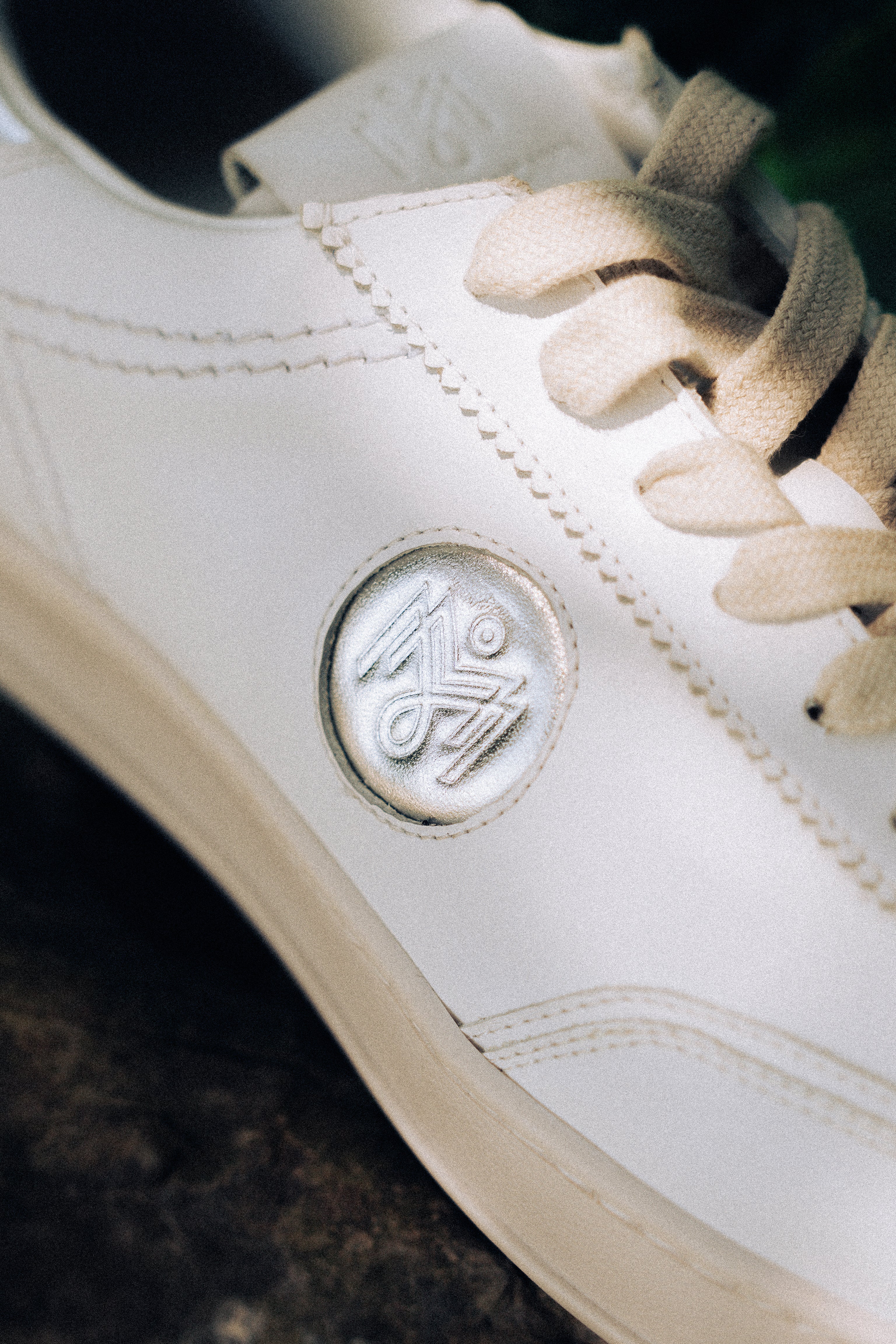 Shibuya White Classic