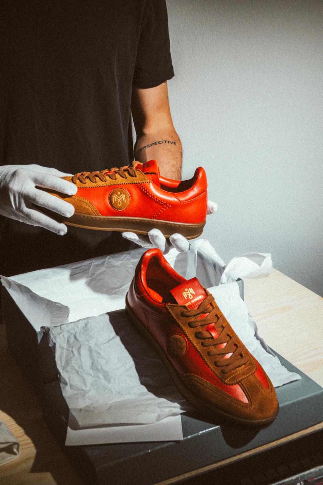 靴 MIKA Home - Josh Mikawa